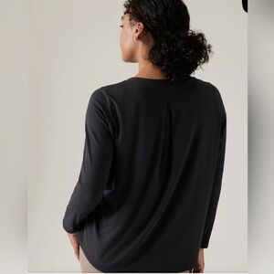 Athleta Women's  Ease Long Sleeve Top Size XS